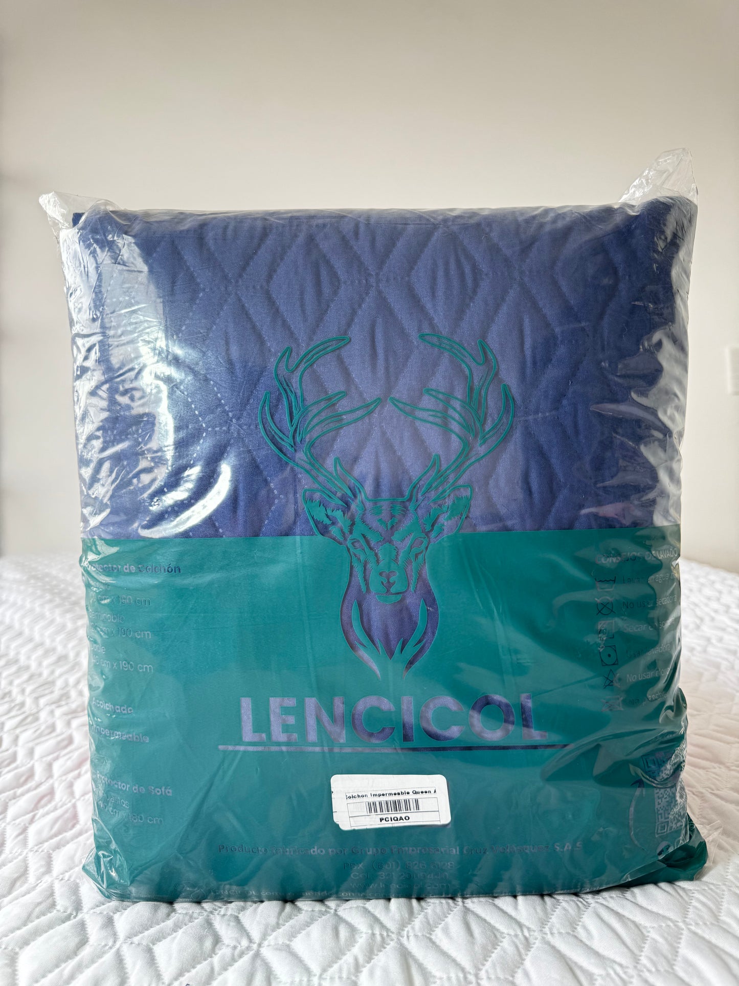 PROTECTOR DE COLCHÓN IMPERMEABLE+ OBSEQUIO FUNDAS